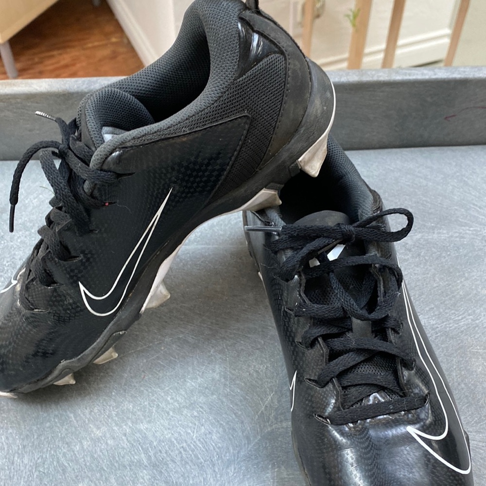 Football cleats